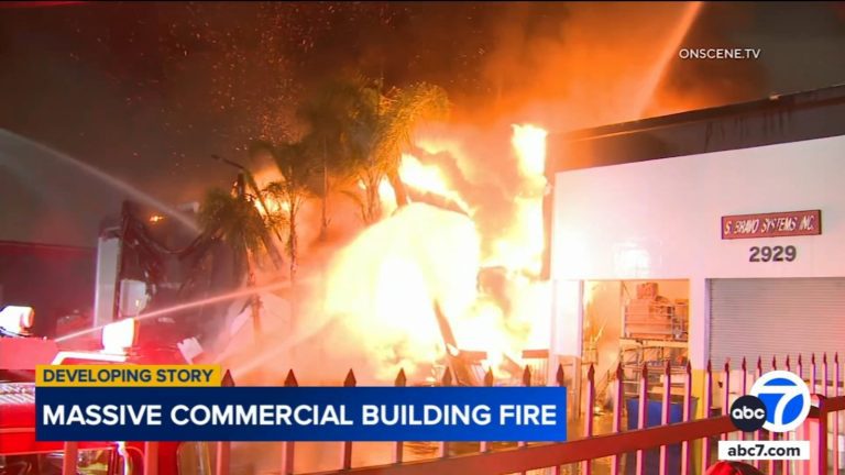 15659000 121524 Kabc 5a Commerce Commercial Fire Stringer Vid.jpg