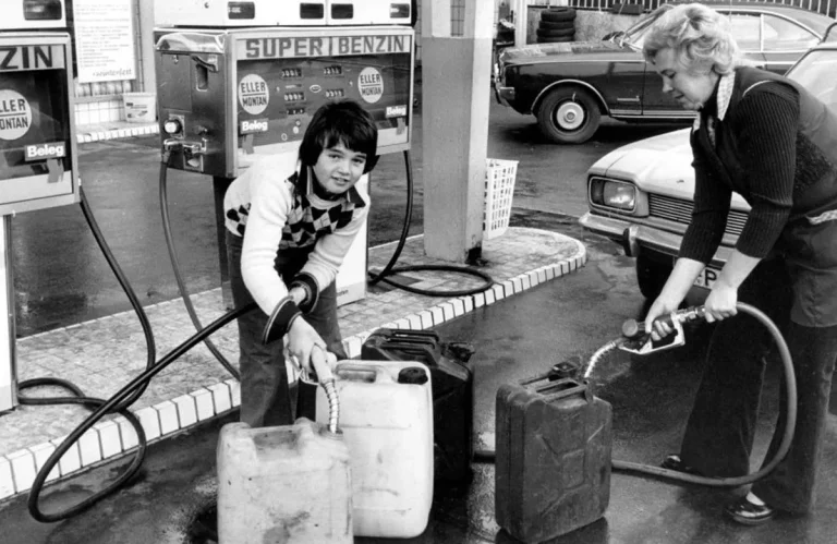 Filling Gas Tanks.jpg