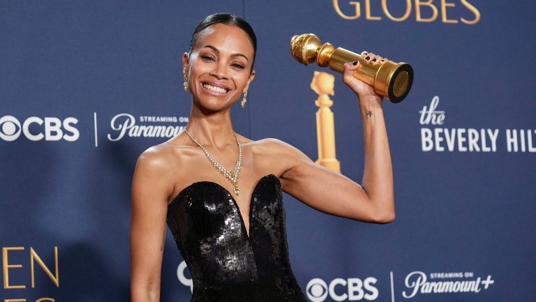 Golden Globes Zoe Saldana Ap Chris Pizzello Los Angeles 2025.jpeg