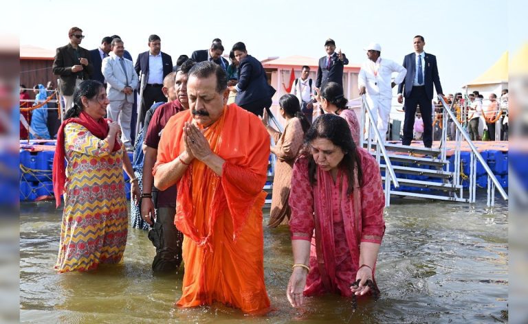 Mpv1vvmo Jitendra Singh Kumbh 625x300 16 February 25.jpg