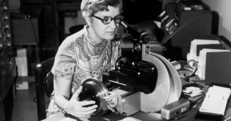 Vera Rubin Preview Maxwidth 3000 Maxheight 3000 Ppi 72 Embedcolorprofile True Quality 95.jpg