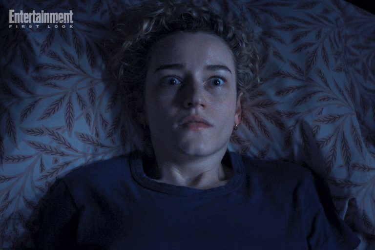 Julia Garner 042525 A086028b4f584f4885e64f2e6653da4b.jpg