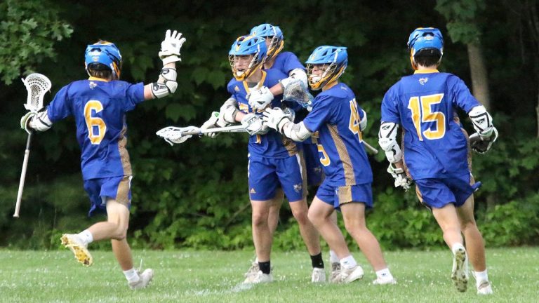 74022365007 Bur 0607 Milton Colchester Boys Lacrosse Quarterfinals 31.jpg