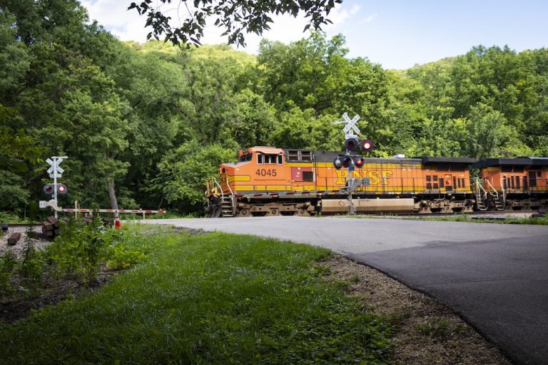 Bnsf Riverline.jpg