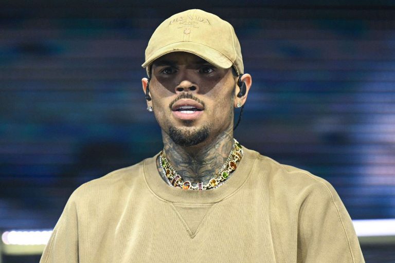 Chris Brown 051525 Tout 04fafeb53cbe47388a35c25eb633170d.jpg