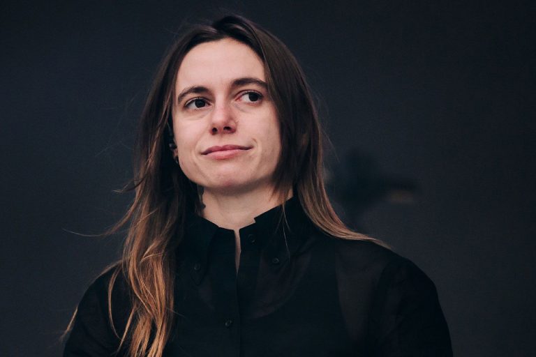 Julien Baker 050425 89f4ceaf57344ae490913fe166b23635.jpg