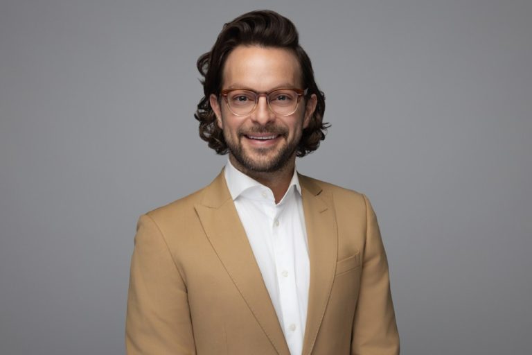 Ryanabboushi Headshot.jpg