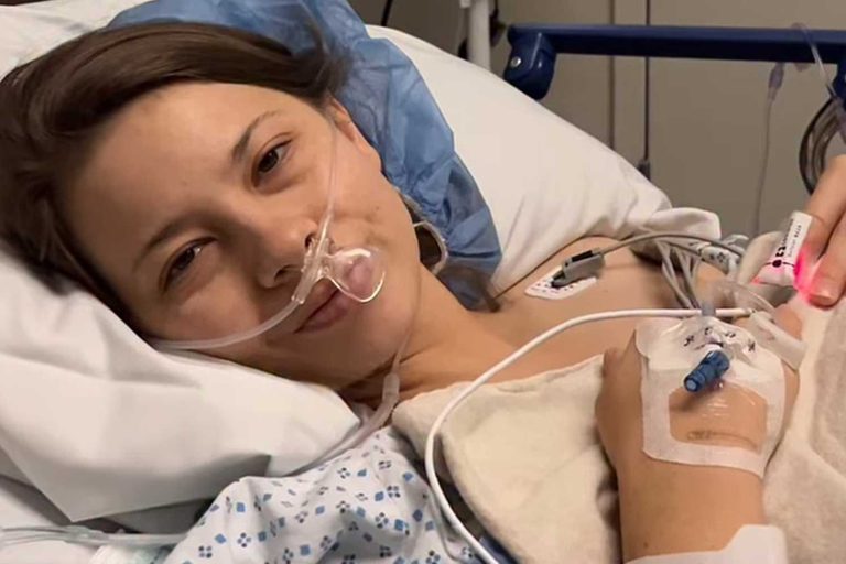Bindi Irwin Hospital 051225 75607a1c210448ada00ab18895f2a9ff.jpg