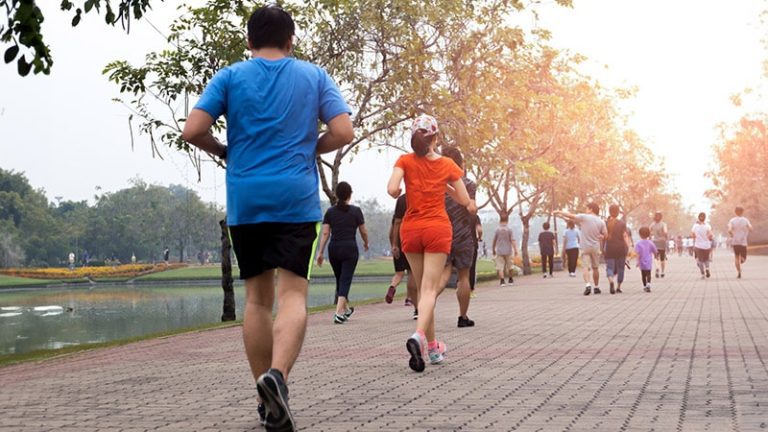 Dt 241018 Jogger Runner Park 800x450.jpg