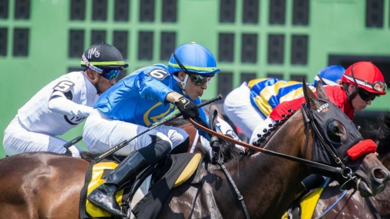 Horse Racing 7 Usatsi.jpg