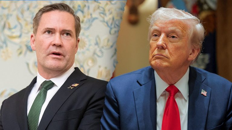 Mike Waltz Donald Trump.jpg