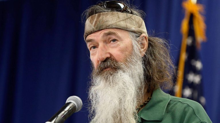 Phil Robertson Ap 25146449839743 Nat 0526.jpeg