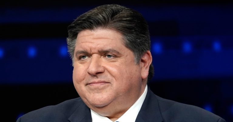 230322 Jb Pritzker Se 1228p 32817a.jpg