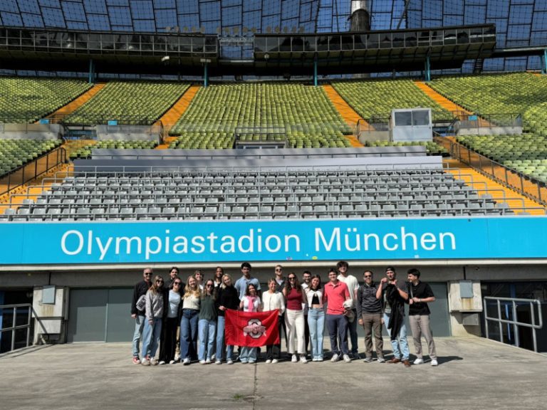 C800 Studentsvisitedtheberlinolympicstadiumwhereohiostatebuckeyelegendjesseowensmadehistory.jpeg