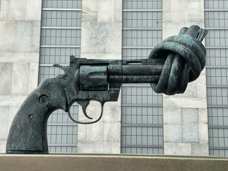 Guns Blog 2 Top Photo 933x700.jpg