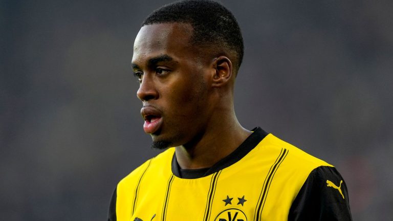 Skysports Jamie Gittens Dortmund 6936572.jpg